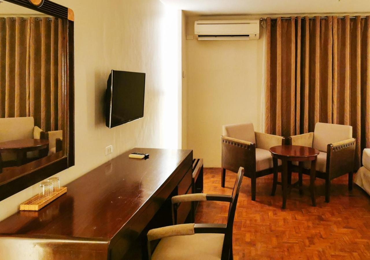 Reddoorz Plus Near Mango Avenue Cebu Стая снимка